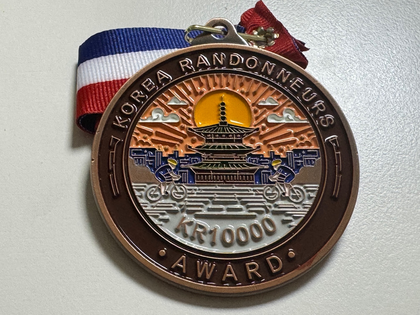 KR10000 medal