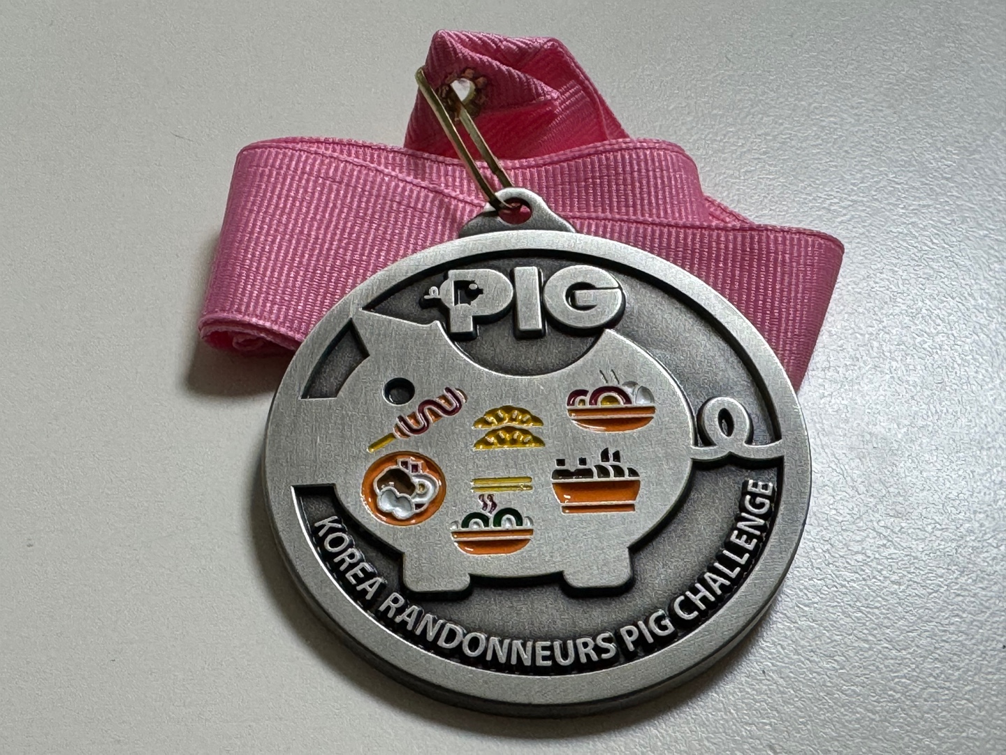 Pig medal